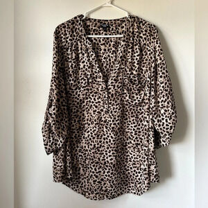 Torrid Harper Leopard  Georgette Pullover 3/4 Sleeve Blouse